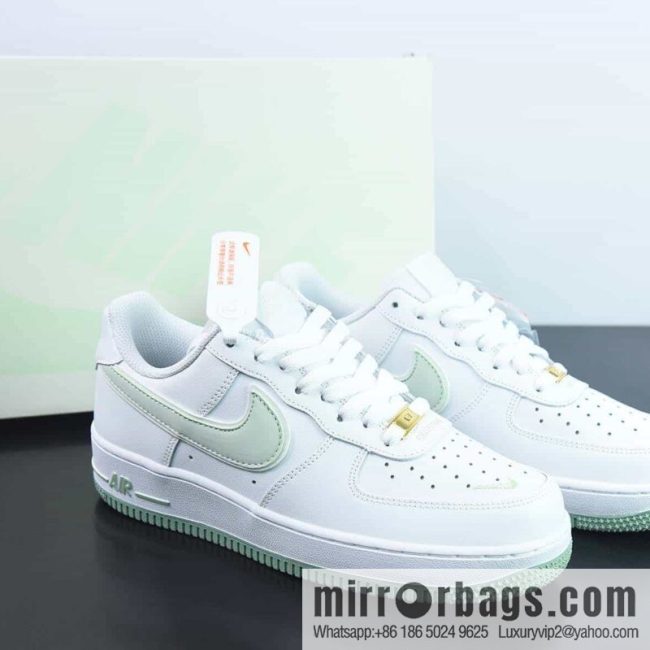 Nk Air Force 1 \'07 Low \"Swoosh\" Grass Green Hook, Air Force No. 1 Low Top Casual Board Shoes, Item Number: CV5696-968