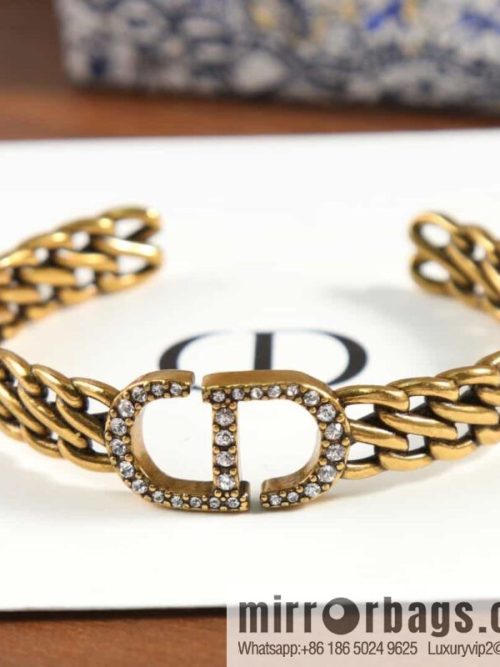 New ☑️ DIOR CD Full Diamond Hollow Opening Bracelet