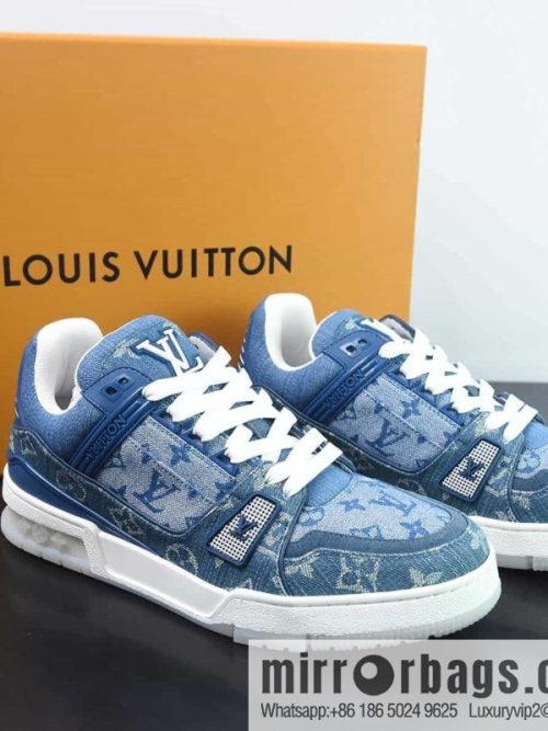 LV/Louis Vuitton LV Trainer sneakers