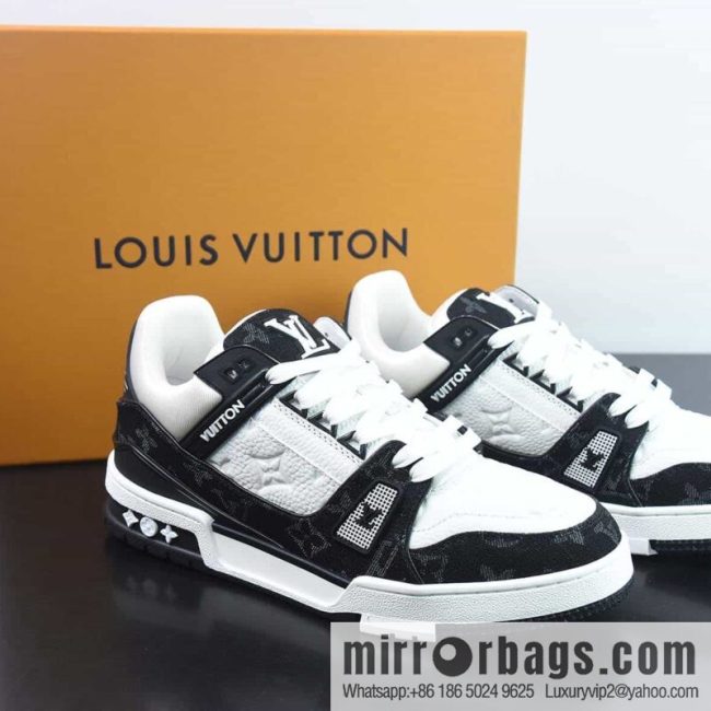 LV/Louis Vuitton LV Trainer sneakers