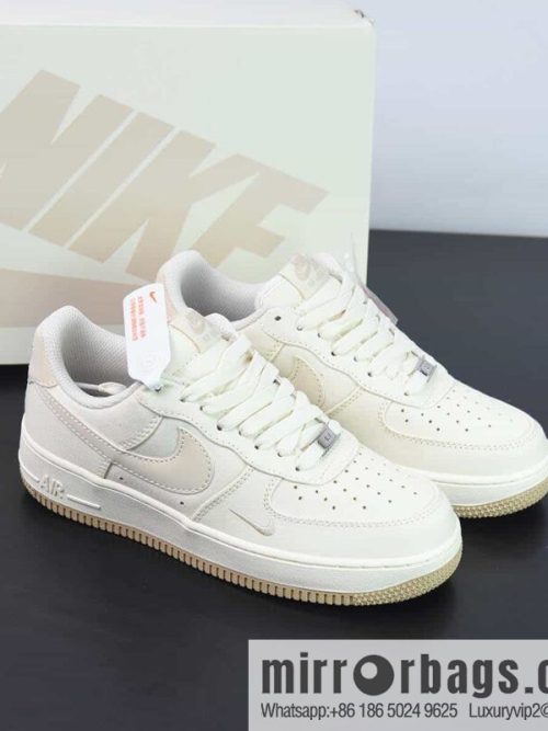 Nk Air Force 1 \'07 Low khaki hook, cloth surface, Air Force One low-top casual board shoes, item number: ME0112-577