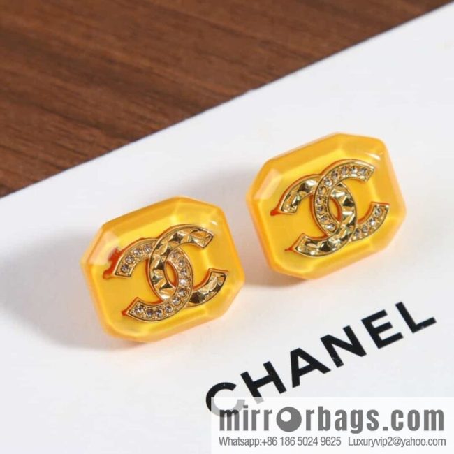 New ☑️ Chanel C1 double c octagonal acrylic stud earrings - Image 2