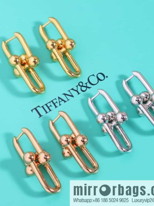 New ☑️ TIFFANY & Co. Tiffany HardWear series double ring horseshoe buckle earrings