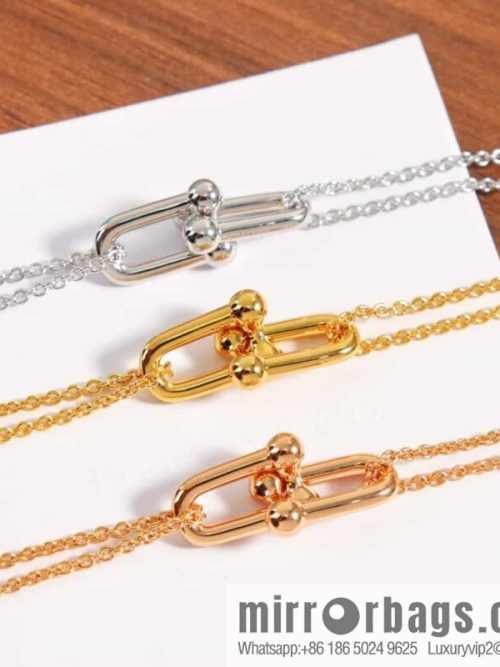 New ☑️ Tiffany & Co. Tiffany HardWear Double Ring Horseshoe Buckle Necklace