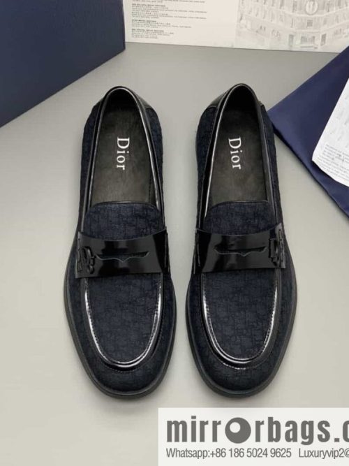 DIOR Dior men\'s loafers crafted in black smooth cow leather (fabric)