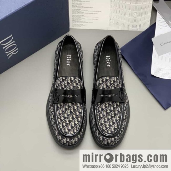 DIOR Dior men\'s loafers crafted in black smooth cow leather (fabric)