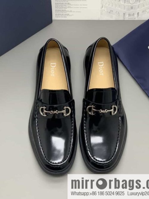 DIOR Dior men\'s loafers crafted in black smooth cow leather (fabric)
