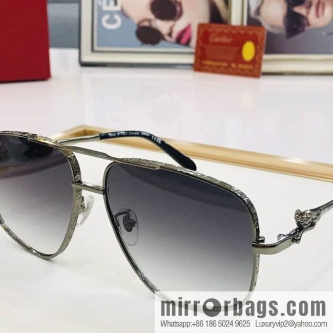 Cartier Metal Framed Men\'s Sunglasses - Image 4
