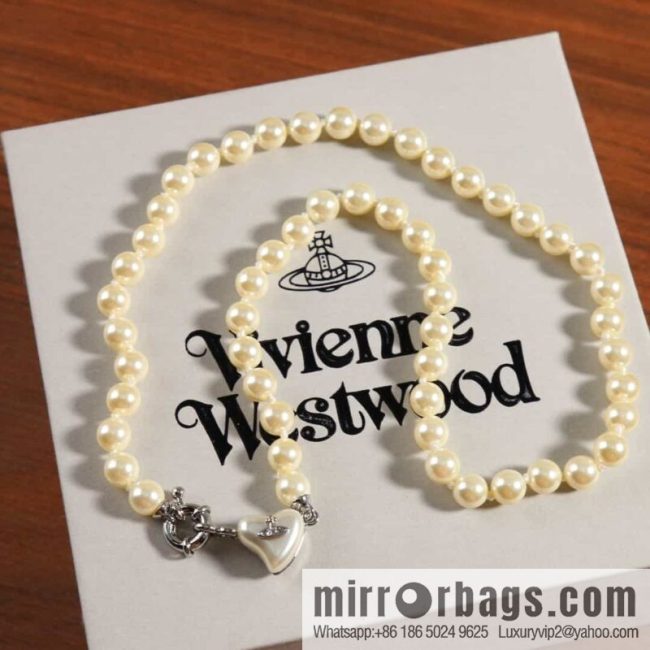 New ☑️ Vivienne Westwood Queen Mother peach heart love Saturn pearl necklace - Image 2