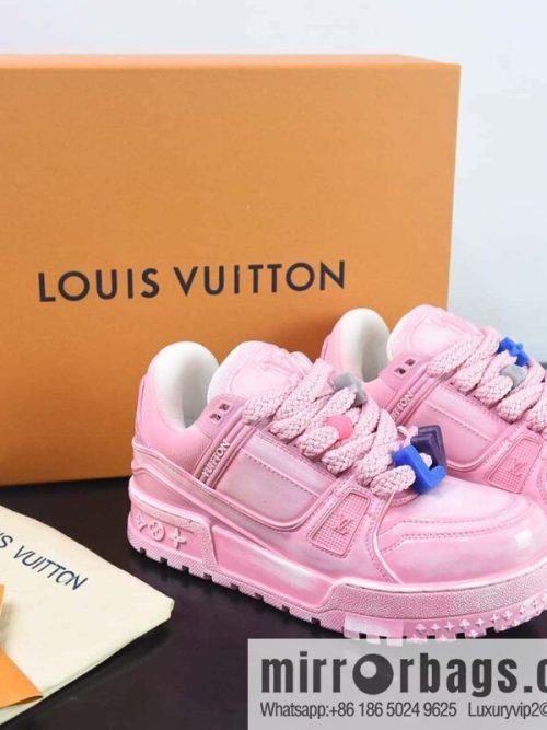 LV Louis Vuitton Trainer Maxi series bread shoes
