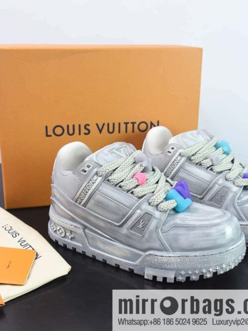 LV Louis Vuitton Trainer Maxi series bread shoes