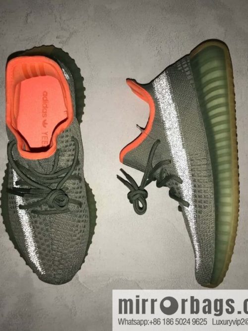 Coconut 350 V2 A version, cantaloupe gypsy sneakers