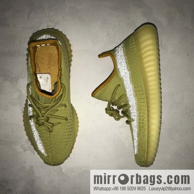 Coconut 350 V2 A version, banana side through gypsy sneakers