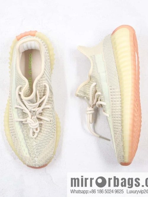 Coconut 350 V2 A version patchwork/swan white limited sneakers