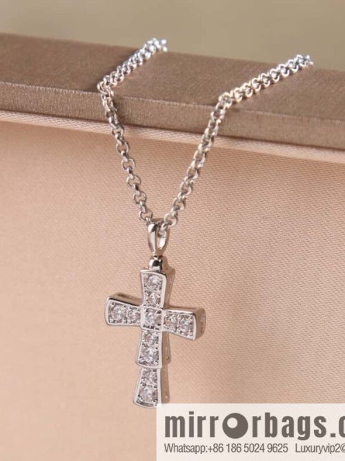 BVLGARI\'s new CROCE PENDANTS cross necklace