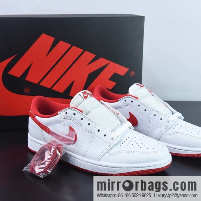 NK Air Jordan 1 Retro Low OG \"Black Toe\" AJ1 Jordan Generation Low Top Classic Vintage Culture Leisure Sports Basketball Shoes \"OG White Red Toe\" Item Number: CZ0790-161