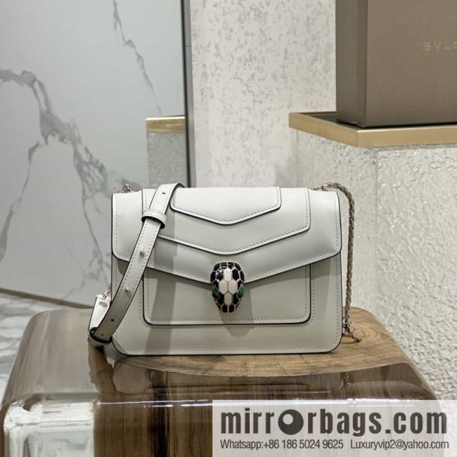 New \"Serpenti Forever\" crossbody bag model: 289676