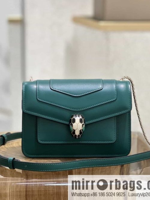 New \"Serpenti Forever\" crossbody bag model: 289676