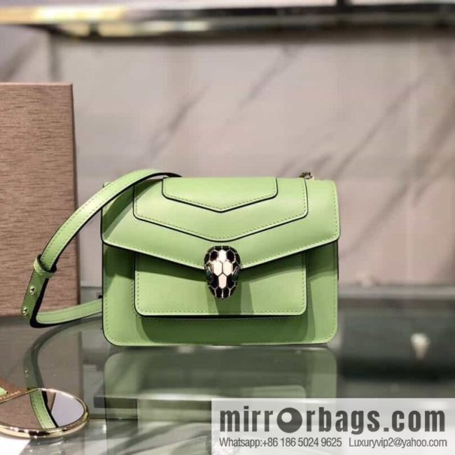 New \"Serpenti Forever\" crossbody bag model: 289676