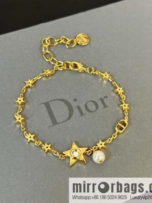 New ☑️ DIOR mirror pearl pentagram ⭐ star bracelet