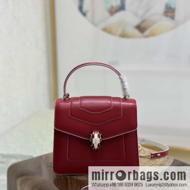 [Bvlgari] Bulgari counter hot-selling Serpenti Forever wrist organ bag model number: 38329