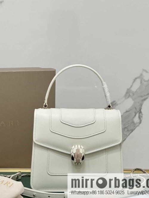[Bvlgari] Bulgari counter hot-selling Serpenti Forever wrist organ bag model number: 38329