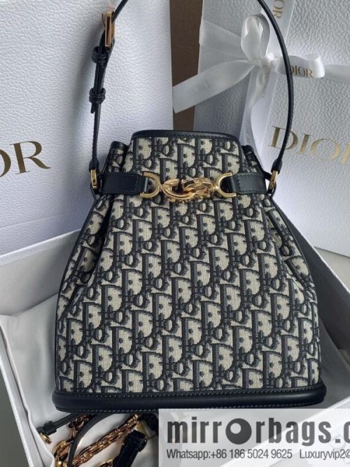 Medium C\'EST DIOR Bag M2271UTZQ_M928