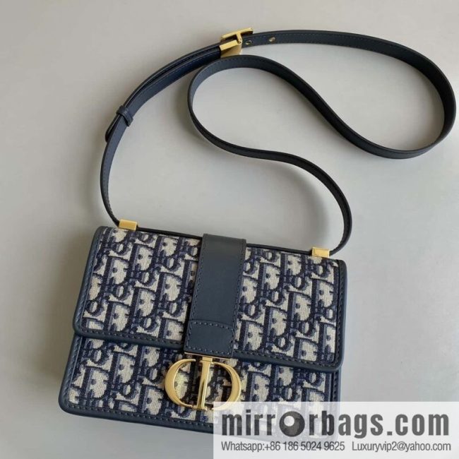 Small 30 MONTAIGNE handbag M9234UTZQ_M928