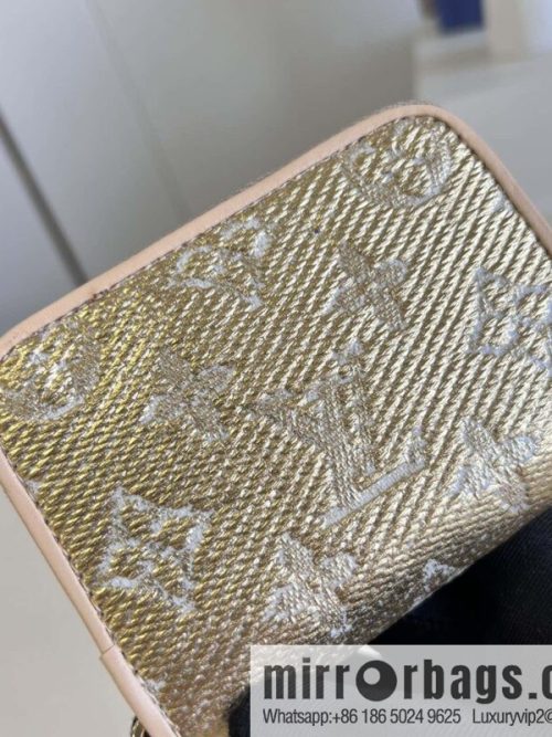 LV M82483 Zippy Coin Purse
