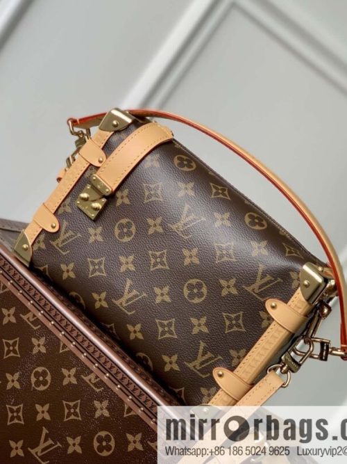 LV M46358 Side Trunk