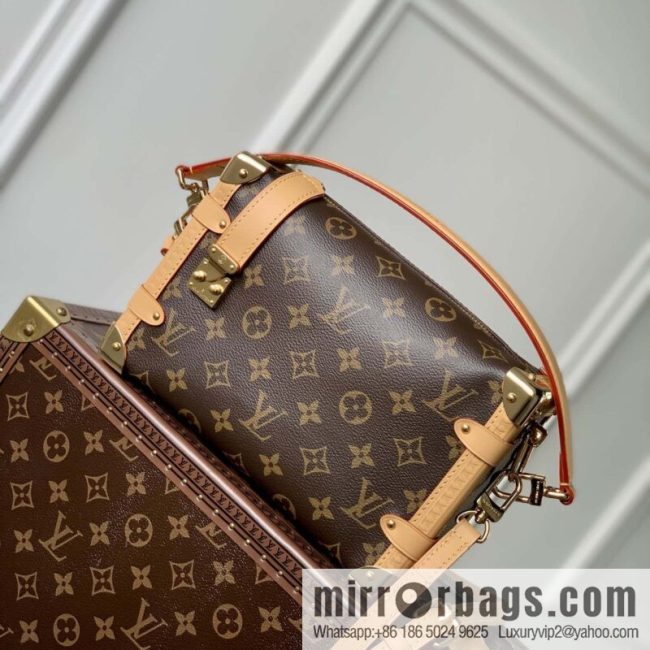LV M46358 Side Trunk