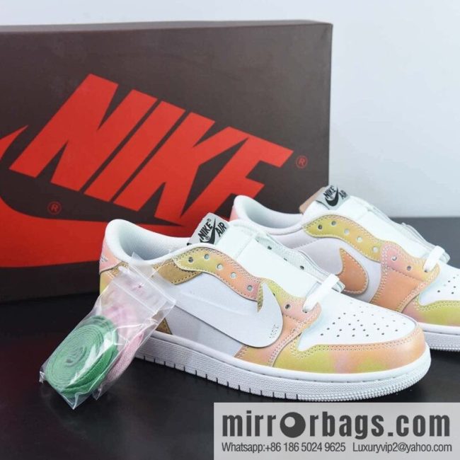 Air Jordan 1 Retro High OG barb, orange and white, reverse toe sneakers Item number: CZ0790-109