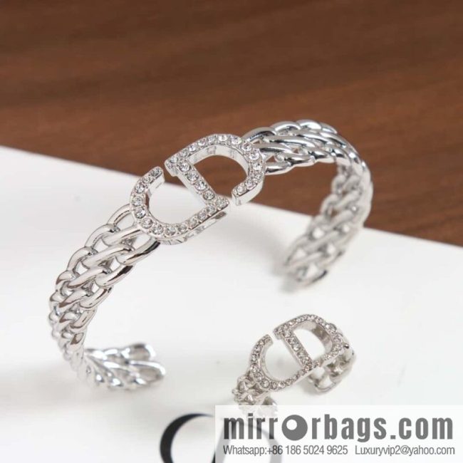 New ☑️ DIOR silver CD full diamond opening bracelet, ring