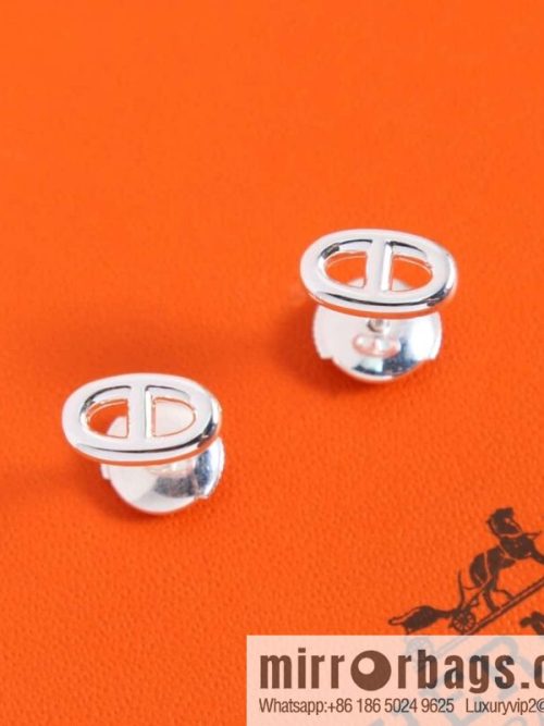 New ☑️ Hermès HERMES smooth pig nose stud earrings
