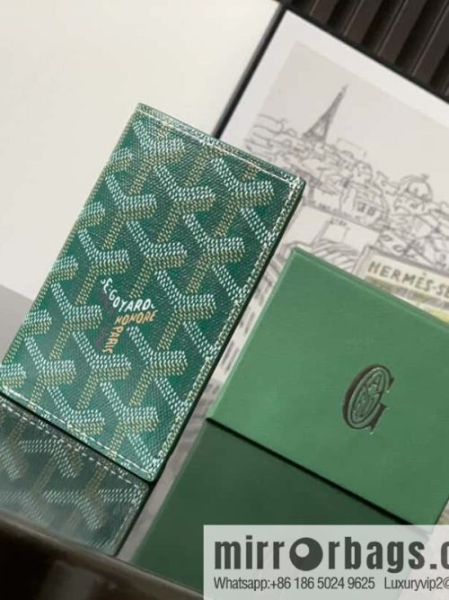 Goyard SAINT-PIERRE bi-fold card holder 7702
