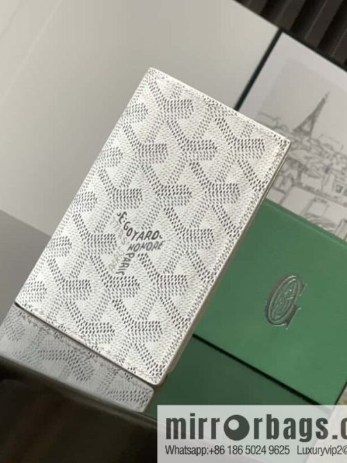 Goyard SAINT-PIERRE bi-fold card holder 7702