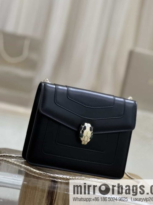 [Bvlgari] Bulgari counter classic top version Serpenti Forever \"single layer\" clamshell small square bag model number: 35107