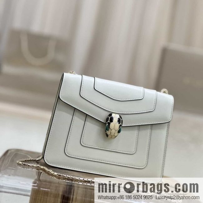 [Bvlgari] Bulgari counter classic top version Serpenti Forever \"single layer\" clamshell small square bag model number: 35107