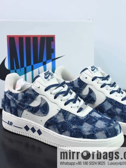 Nike Air Force 1 AF1 Air Force One/low-top, white and blue, denim plaid Item number: FB0607-099