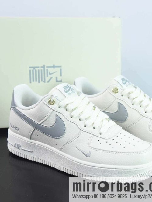 Nike Air Force 1 Low Air Force One low-top sports shoes white gray 3M reflective version NAI-KE letter printed item number: NK0621-977