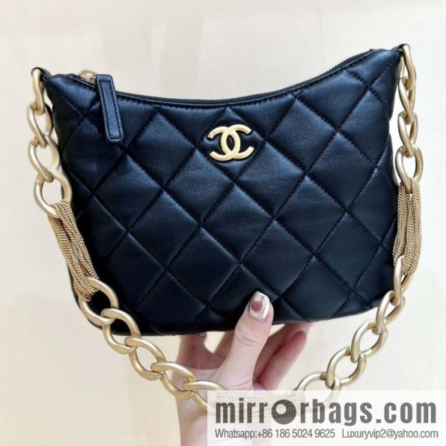 CHANEL 23A Premium Handicraft Workshop Series hobo armpit bag AS4220 black