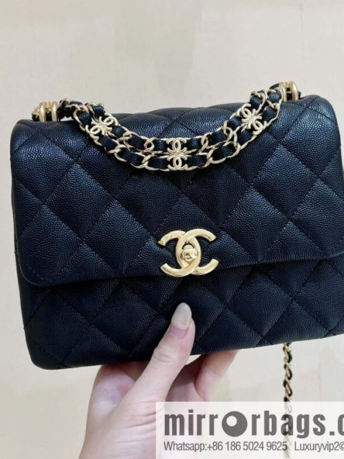 CHANEL 22k autumn and winter high-end ready-to-wear series, lychee leather square fat AS3580 black