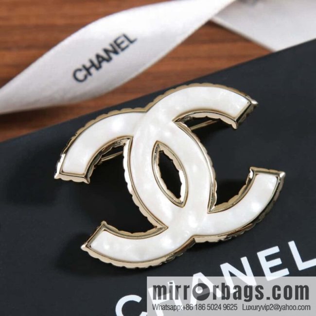 New ☑️ Chanel Double C White Brooch