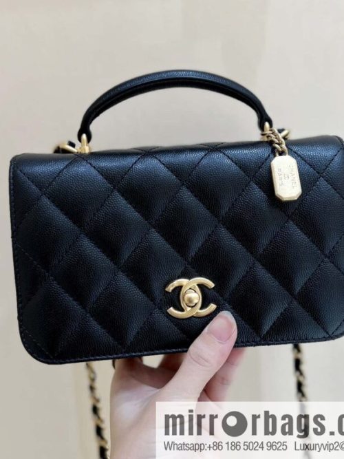 CHANEL 23B autumn and winter trailer series, hidden lychee leather organ bag AS4284