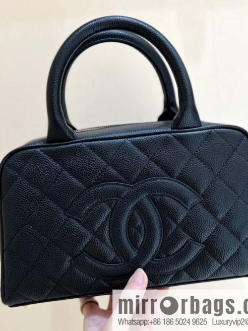 CHANEL CNNe same hot medieval bowling bag A20996 black