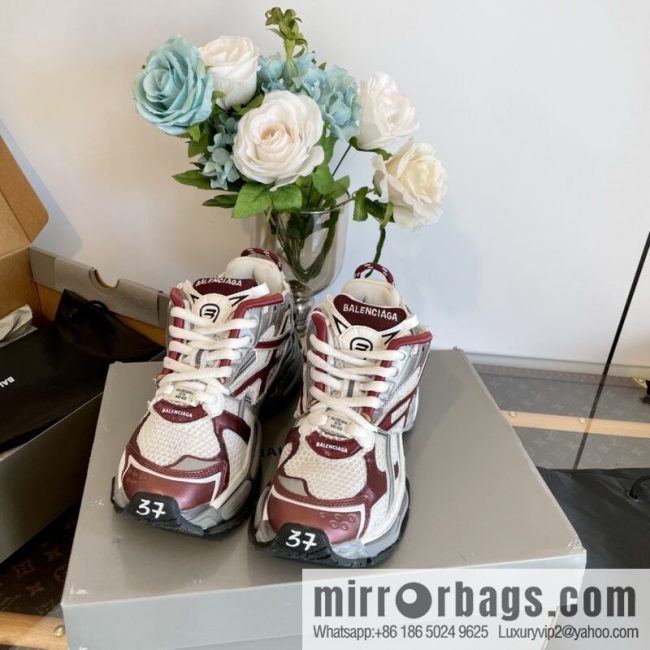 𝐁𝐚𝐥𝐞𝐧𝐜𝐢𝐚𝐠𝐚 𝐑𝐮𝐧𝐧𝐞𝐫| seven generations. Vintage do old dad sneakers - Image 8