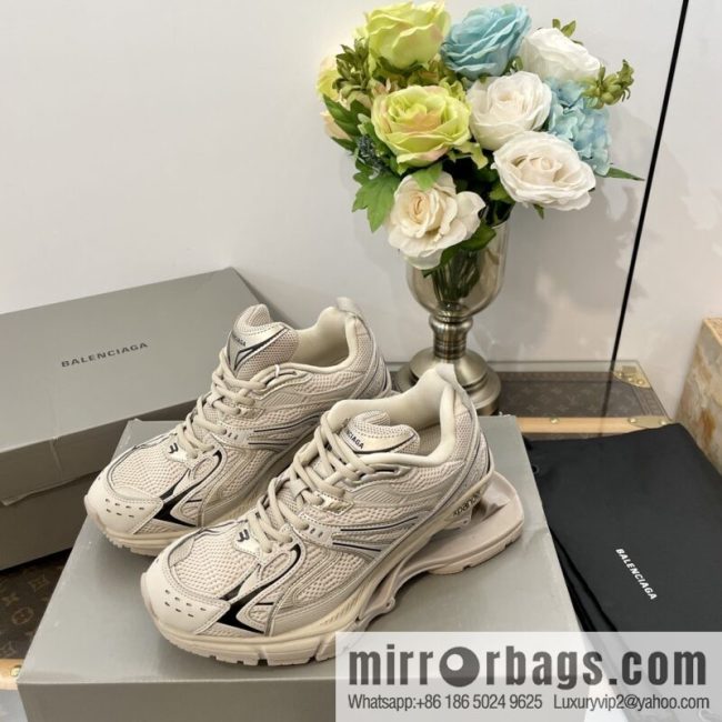 𝐁𝐚𝐥𝐞𝐧𝐜𝐢𝐚𝐠𝐚|||𝐗-𝐏𝐚𝐧𝐝𝐞𝐫 series. Vintage old spring shoes - Image 12