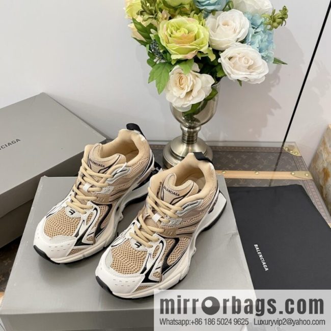 𝐁𝐚𝐥𝐞𝐧𝐜𝐢𝐚𝐠𝐚|||𝐗-𝐏𝐚𝐧𝐝𝐞𝐫 series. Vintage old spring shoes - Image 7