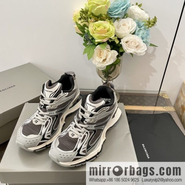 𝐁𝐚𝐥𝐞𝐧𝐜𝐢𝐚𝐠𝐚|||𝐗-𝐏𝐚𝐧𝐝𝐞𝐫 series. Vintage old spring shoes - Image 2