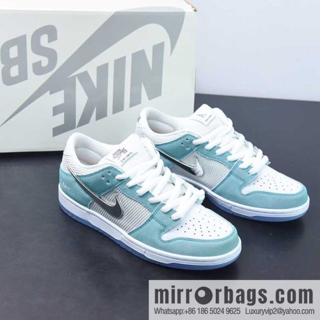 NK SB Dunk Low white and blue liquid hook men\'s low-top sneakers Part Number: FD2562 400